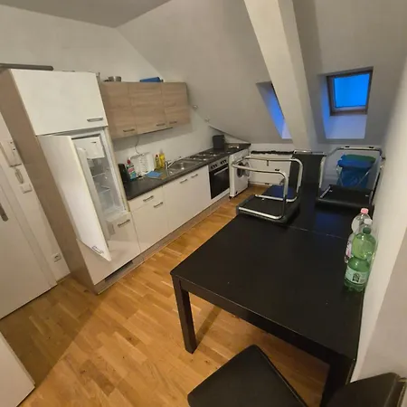 Zum Uebernachten * Leitendorf